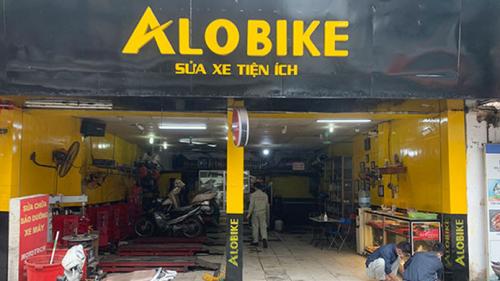 Hà Nội: Đại lý Dầu Total Alobike Lạc Long Quân